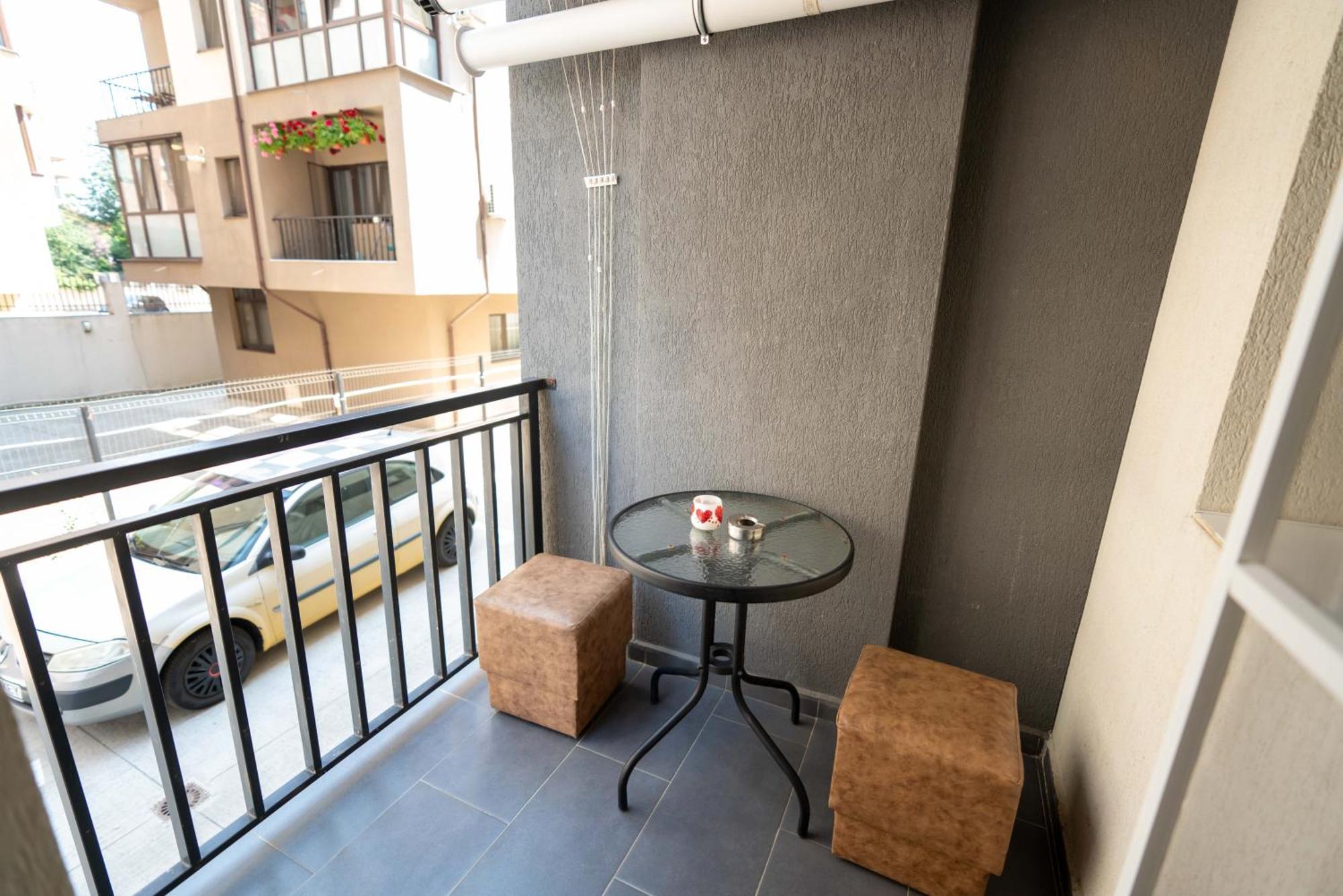 Hotel Studio Titan Bucareste Exterior foto